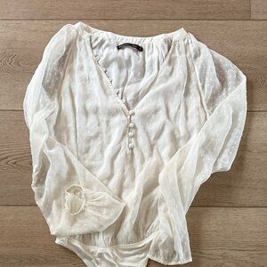 Abercrombie & Fitch | Small | Cream Blouse with Button Detail